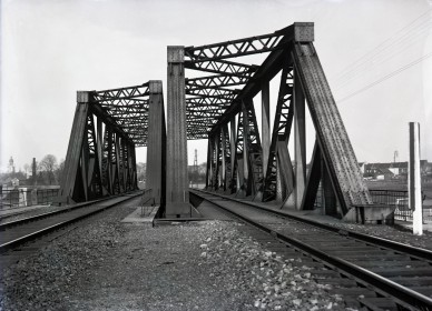 Z08422A Halle  (2).jpg